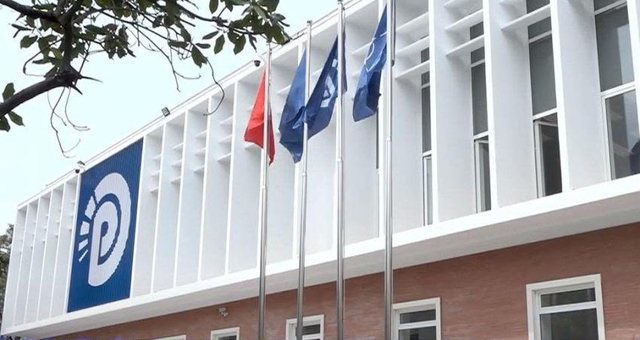 Verë e zezë në Shqipëri/ PD: Vrasje, zjarre, tritol dhe pasiguri! 20-vjeçari francez kthehet me arkëmort, narko-qeveria dështon të garantojë sigurinë