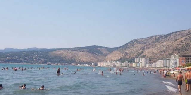 Humbi jetën në Shëngjin! Reagon Policia: 19-vjeçari nga Kosova, hyri për tu larë në det dhe…