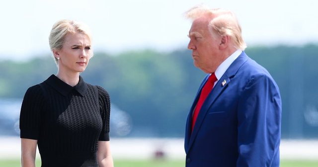 Kush është Natalie Harp, ndihmësja besnike e Trump që përflitet për një aferë me të