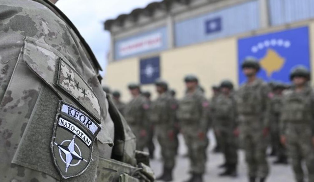 KFOR nis tërheqjen graduale nga Ura e Ibrit, Sveçla paralajmëron hapa drejt hapjes për automjete