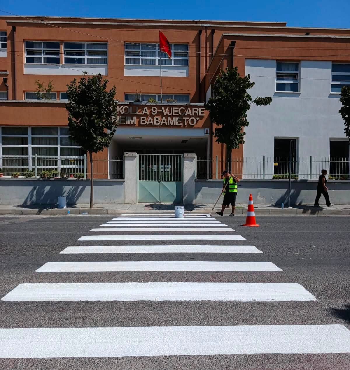 Kryebashkiakja Sako: Shkollat dhe kopshtet gati për vitin e ri shkollor, përfundojnë dezinfektimet