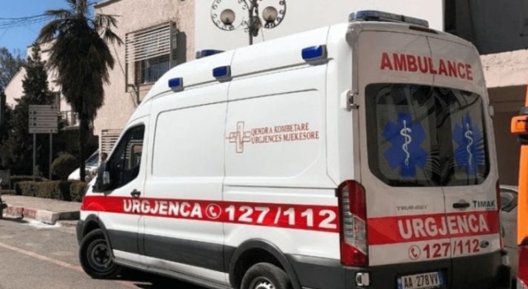 Aksident në Koman! Përplasen dy skafe, 8 persona mbeten të plagosur