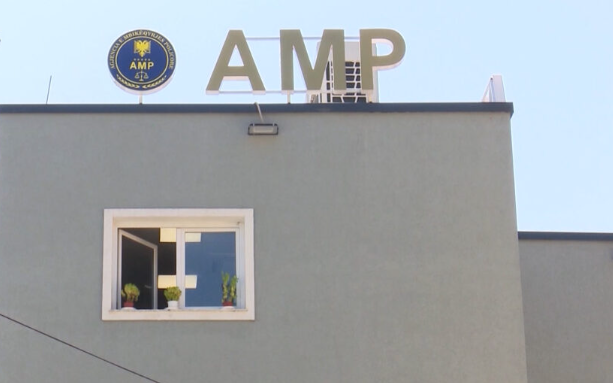 8 punonjës policie të arrestuar dhe 6 nën hetim disiplinor/ AMP publikon bilancin e muajit korrik: Kemi referuar 54 raste në prokurori