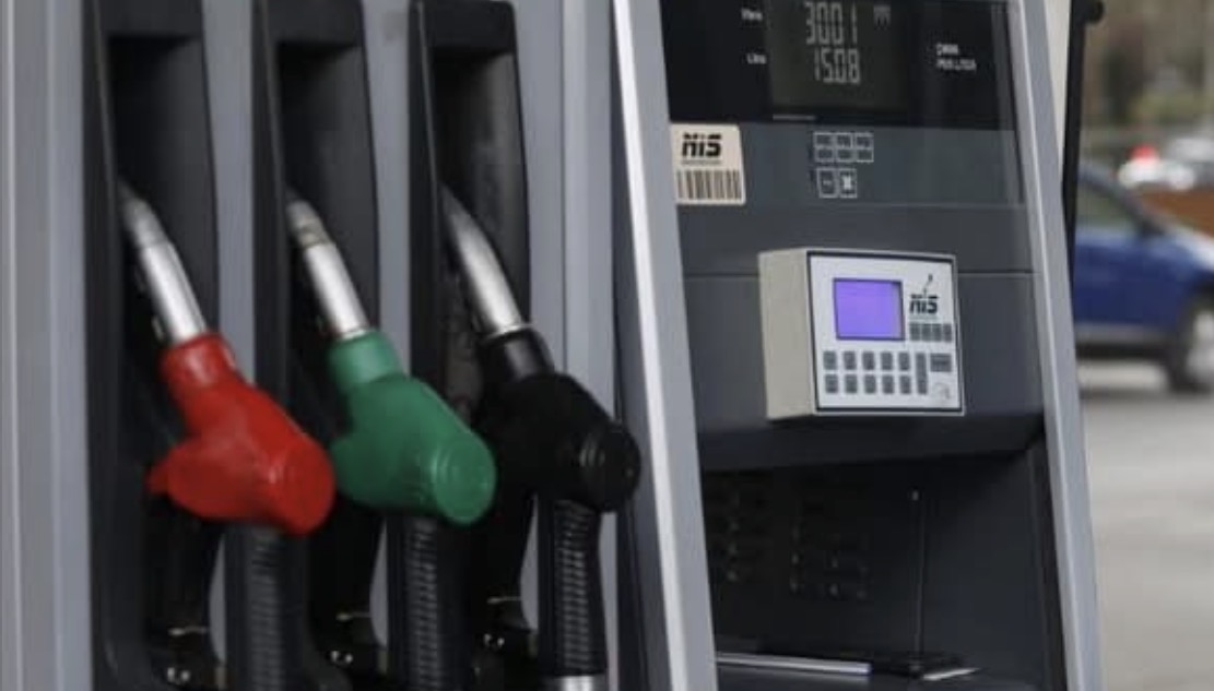 Rriten sërish çmimet e karburanteve, ja sa po shiten nafta dhe benzina në Shqipëri