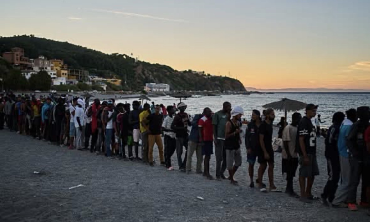 Fluksi i emigrantëve në Ceuta, Maroku: E paralajmëruam Spanjën pas vendimit të gjykatës për ligjin e emigracionit