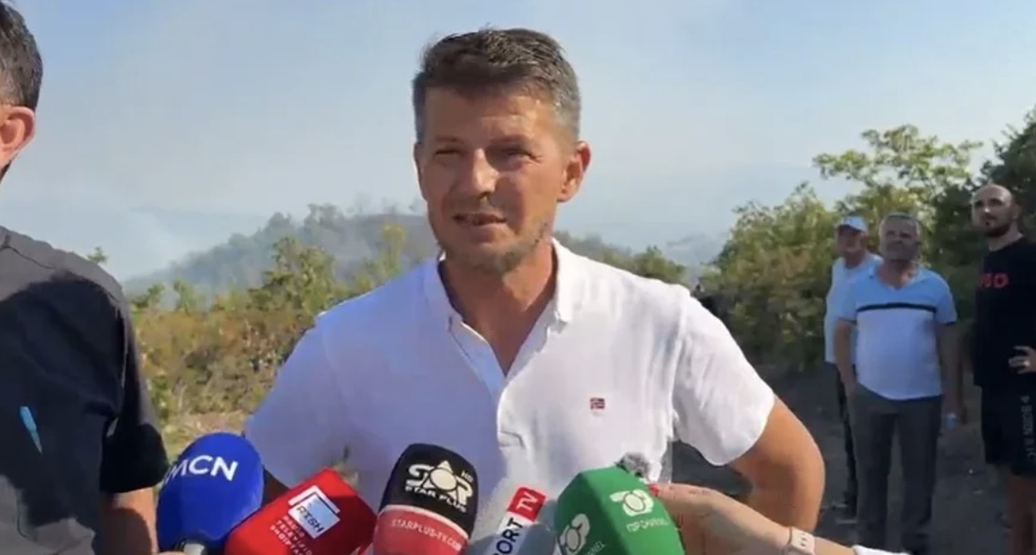 Zjarret në Mirditë, kryebashkiaku: Situata ndër më të rrezikshmet, duket se ka një dorë që do t’i djegë pyjet