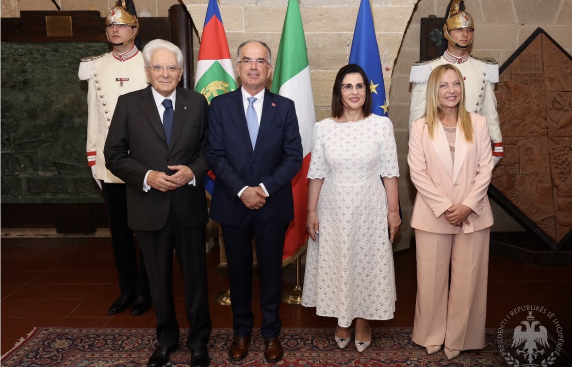 Begaj në Itali, pritet nga Mattarella dhe Meloni. Mbështet kuqezinjtë në Lojërat Mesdhetare