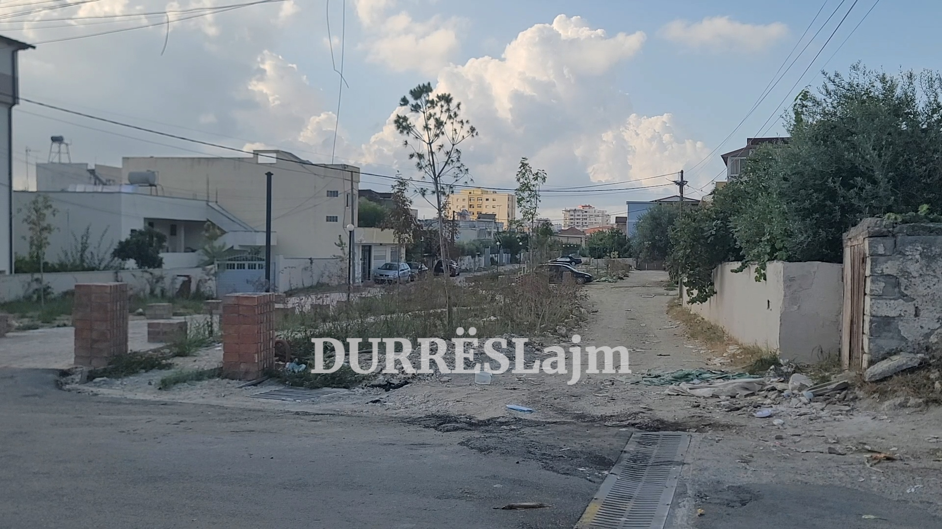 Parku urban në Spitallë, banorët: Investim i çuar dëm, bimësia po thahet! (VIDEO)