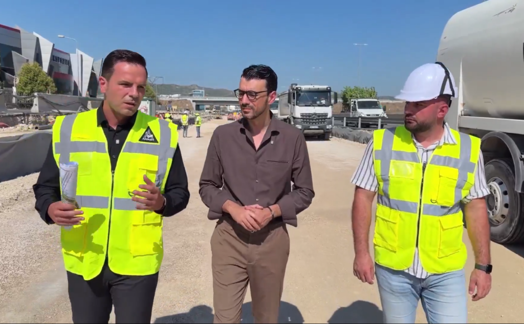 Punimet në autostradën Tiranë-Durrës, ministri i Infrastrukturës: Synojmë përfundimin para afatit (VIDEO)