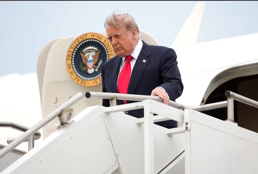 Pse e ndërroi fshehurazi avionin pas largimit nga Turqia? Përgjigjet Trump: Bëra atë që më tha Shërbimi Sekret