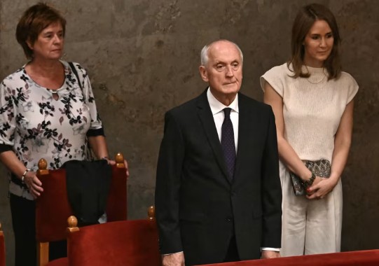 Parlamenti i Hungarisë zgjedh presidentin e ri të vendit, kritik i Orban dhe ish kryetar i Gjykatës së Lartë
