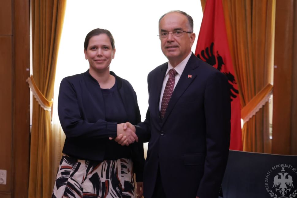 Presidenti Begaj pret ambasadoren e re të Belgjikës: Shqipëria, e vendosur për integrimin në BE