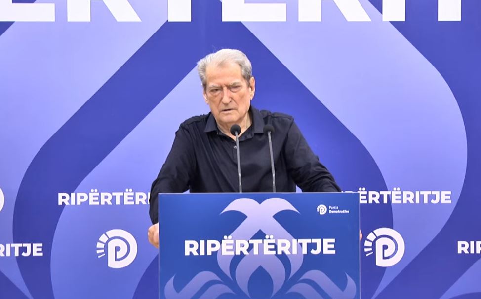 “Narkoshteti po shkërmoqet”- Berisha nxjerr sondazhet e PS-së: Partia e krimit po rrokulliset në shifrat 29%