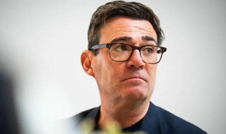 Mashtrohet kryeministri britanik?/ “Politico”: Burnham shkëmbeu mesazhe me personin që hiqej si shefja e stafit të Trump