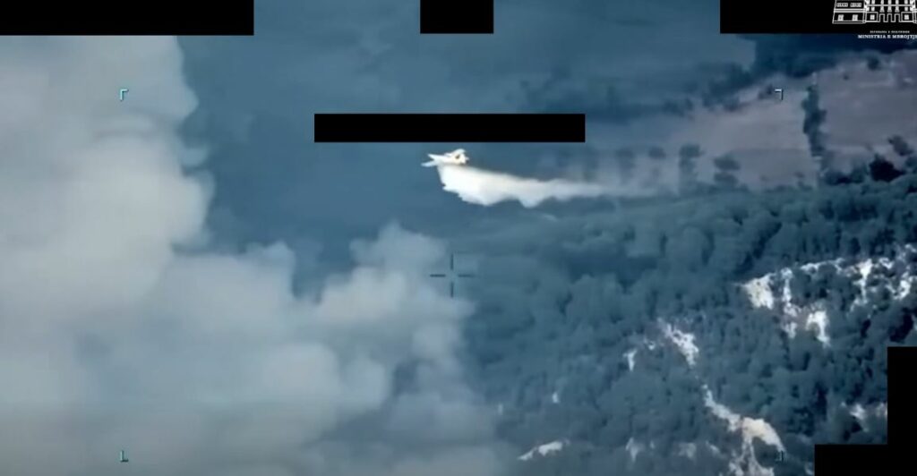 Zjarret, ministri Nufi: Mjetet ajrore pa pilot, shumë të rëndësishëm në shuarjen e flakëve