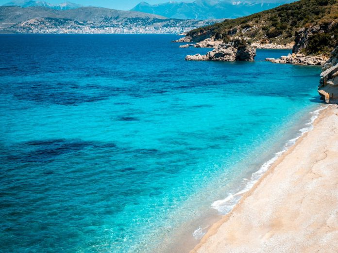 Blogu spanjoll i udhëtimeve “Viajablog”: Shqipëria destinacion për t’u vizituar gjatë gjithë vitit