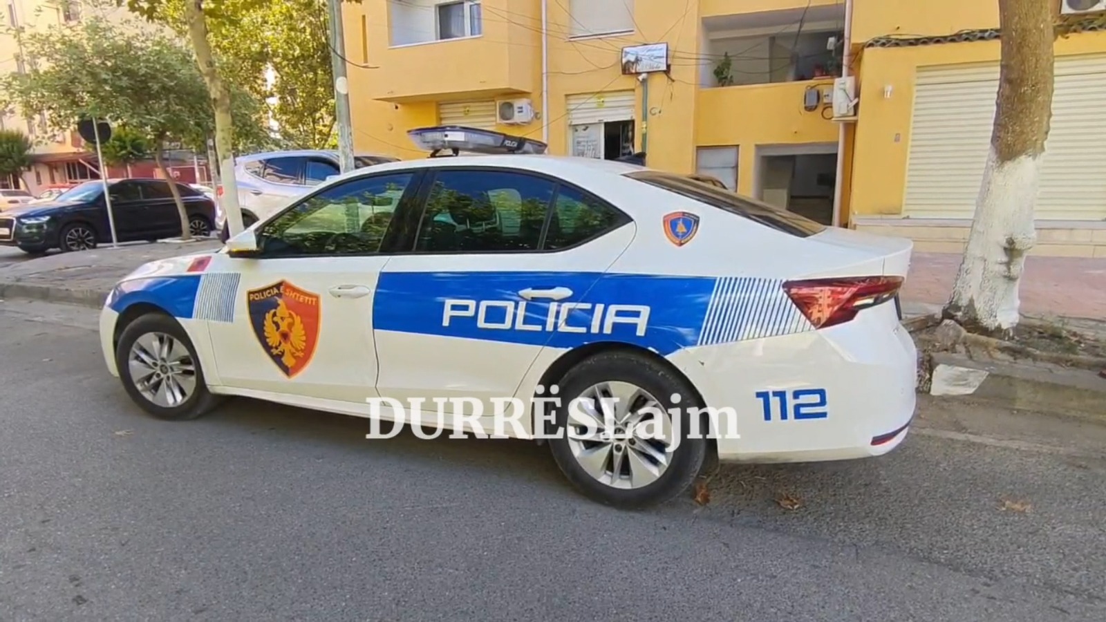 Gjendet i pajetë një 42-vjeçar në Durrës (VIDEO)