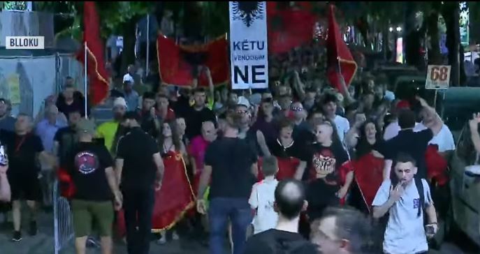 Mbyllet protesta e 68-të kundër qeverisë, qytetarët përfundojnë marshimin: Nesër më shumë! Rama jep dorëheqjen