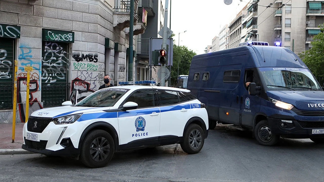 20 vjet në kërkim për një vrasje, arrestohet në Athinë shqiptari (EMRI)