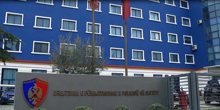 Konflikti mes disa personave në Tiranë që përfundoi me të shtëna, 4 në pranga. Shpallen në kërkim 2 të tjerë