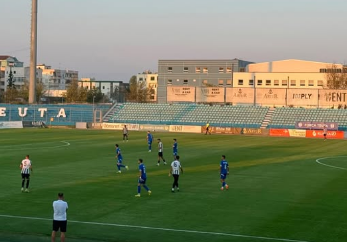 Teuta barazon me Laçin në miqësoren e luajtur në Durrës