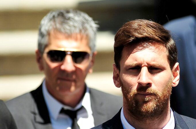 Tronditja nga vdekja e babait, Messi po reflekton tërheqjen nga futbolli?
