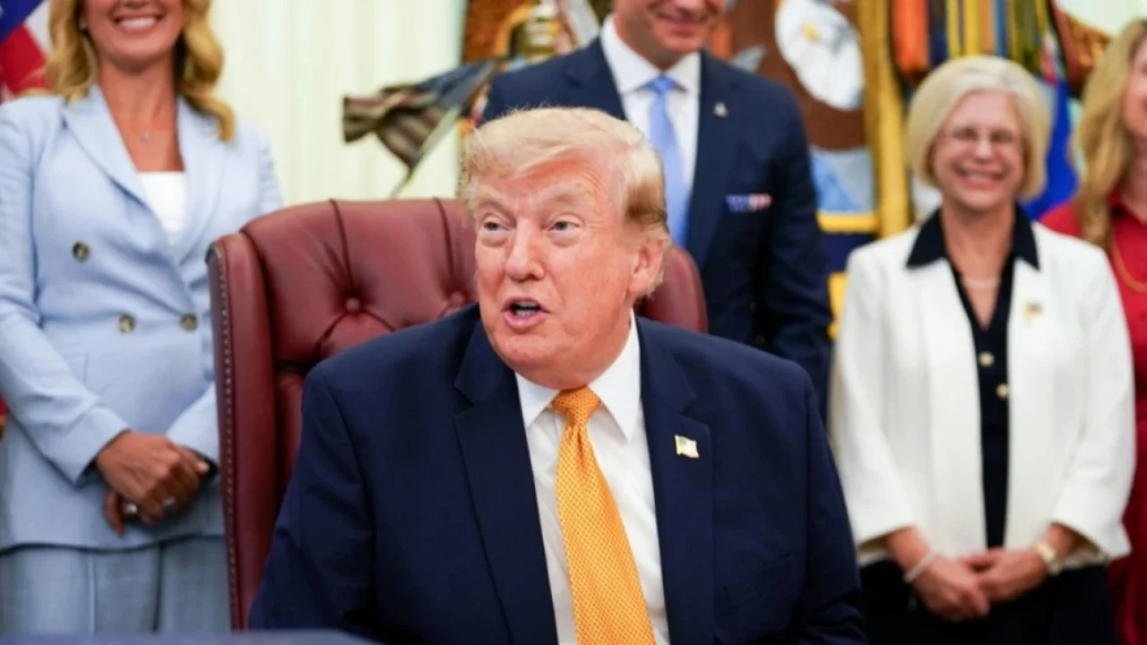 Tensionet në Lindjen e Mesme, Trump: Shumë shpejt SHBA do të ketë kontroll të plotë mbi Ngushticën e Hormuzit