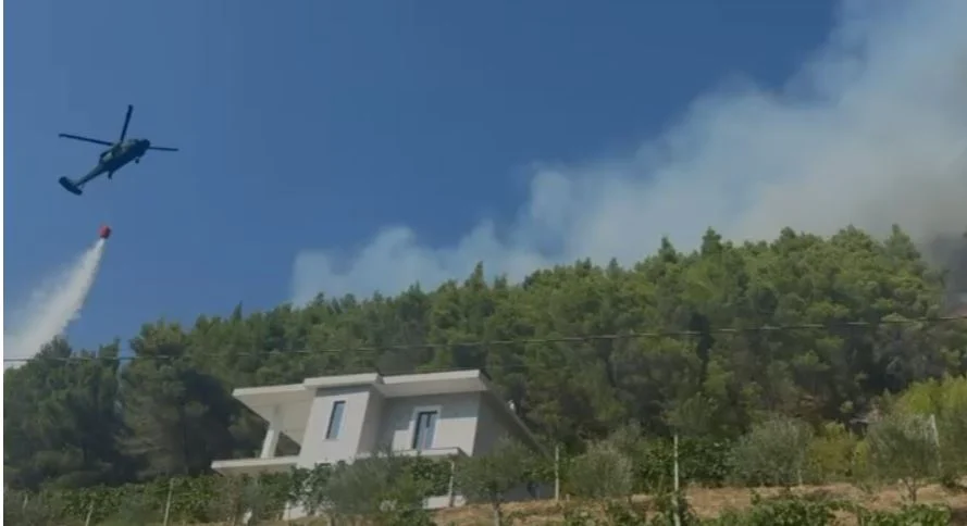 4 vatra zjarri mbeten aktive, Ministria e Mbrojtjes: Nuk ka rrezik për banesat