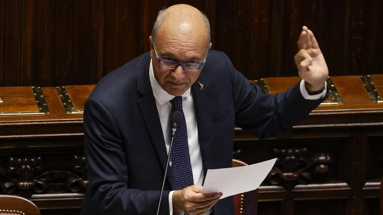  Itali/ Ministri i Arsimit merr zarfin kërcënues me një plumb brenda, reagon Meloni: Këto akte frikacake nuk kanë vend në demokraci