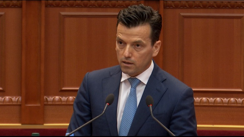 Agron Shehajt i bllokohet faqja në Instagram, Partia Mundësia paralajmëron hapa ligjorë