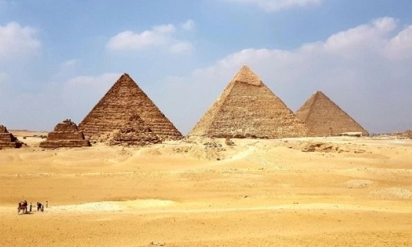 “Kodi” i fshehtë i Piramidës së Madhe/ Studimi i ri pretendon se monumenti ruan në përmasat e tij njohuri për Hënën dhe planetët