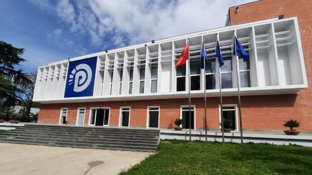 Shëndetësia ‘falas’ e Ramës, PD: Shqiptarët paguajnë nga xhepi 48.3% të faturës, më shumë se çdo Europian