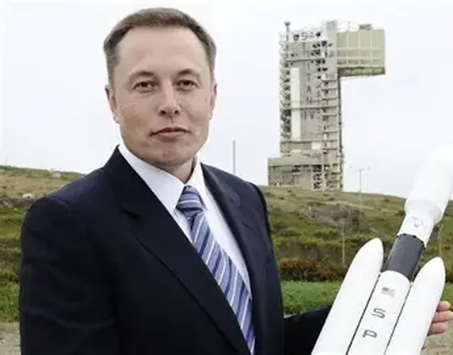 Elon Musk braktis vilat luksoze, jeton në një kamper teksa mbikëqyr projektin e SpaceX