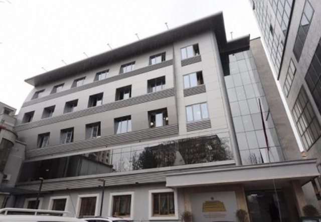 Anulohet tenderi 4.59 mld lekë për shërbimin e hemodializës në 5 qytete/ Agjencia e Prokurimit Publik: Gabime dhe mangësi në dokumente