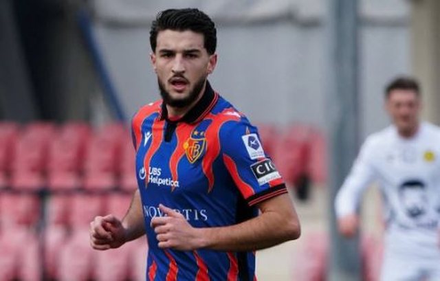 Shqiptari “ndez” Bundesligën/ Leon Avdullahu ndëshkon Dortmundin me një supergol