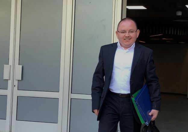 Kallëzim ndaj Ramës për bllokimin e pagave? Gjyqtari i Apelit në GJKKO: Nuk përjashtohet nga përgjegjësia penale! Ndërkombëtarët të ndërmjetësojnë!