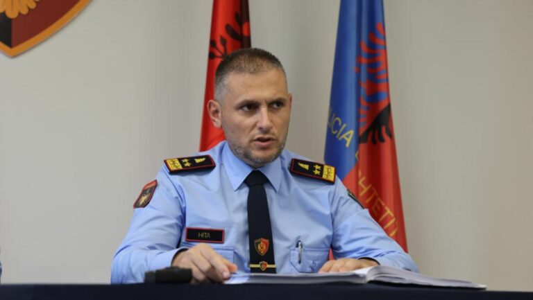 Hita mbledh drejtuesit e Policisë në 3 qarqe/ Fokusi te parandalimi i ngjarjeve kriminale dhe siguria në shkolla