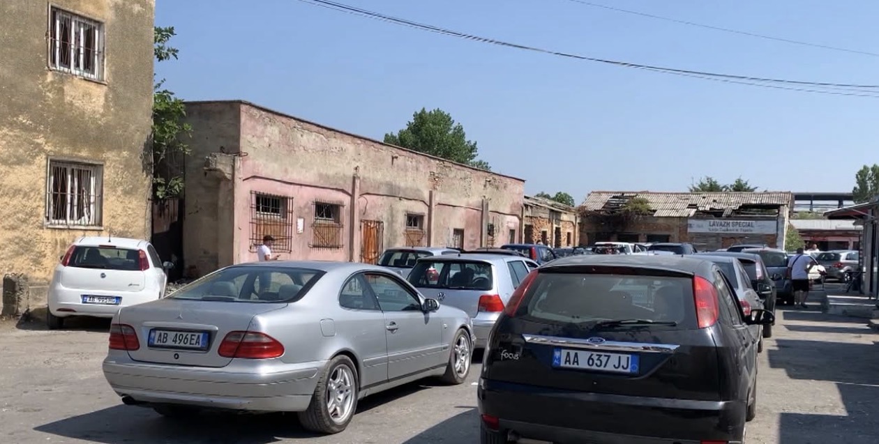 Ndryshon vlera e zhdoganimit, do të paguhet më shtrenjtë për makinat e përdorura