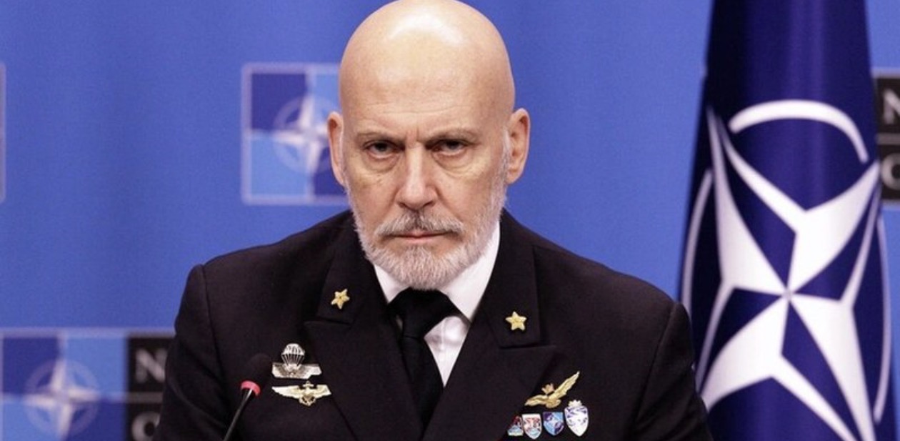 “Nuk jemi në luftë, por as në paqe!” Kreu i Komitetit Ushtarak të NATO-s: Gati të mbrojmë çdo centimetër