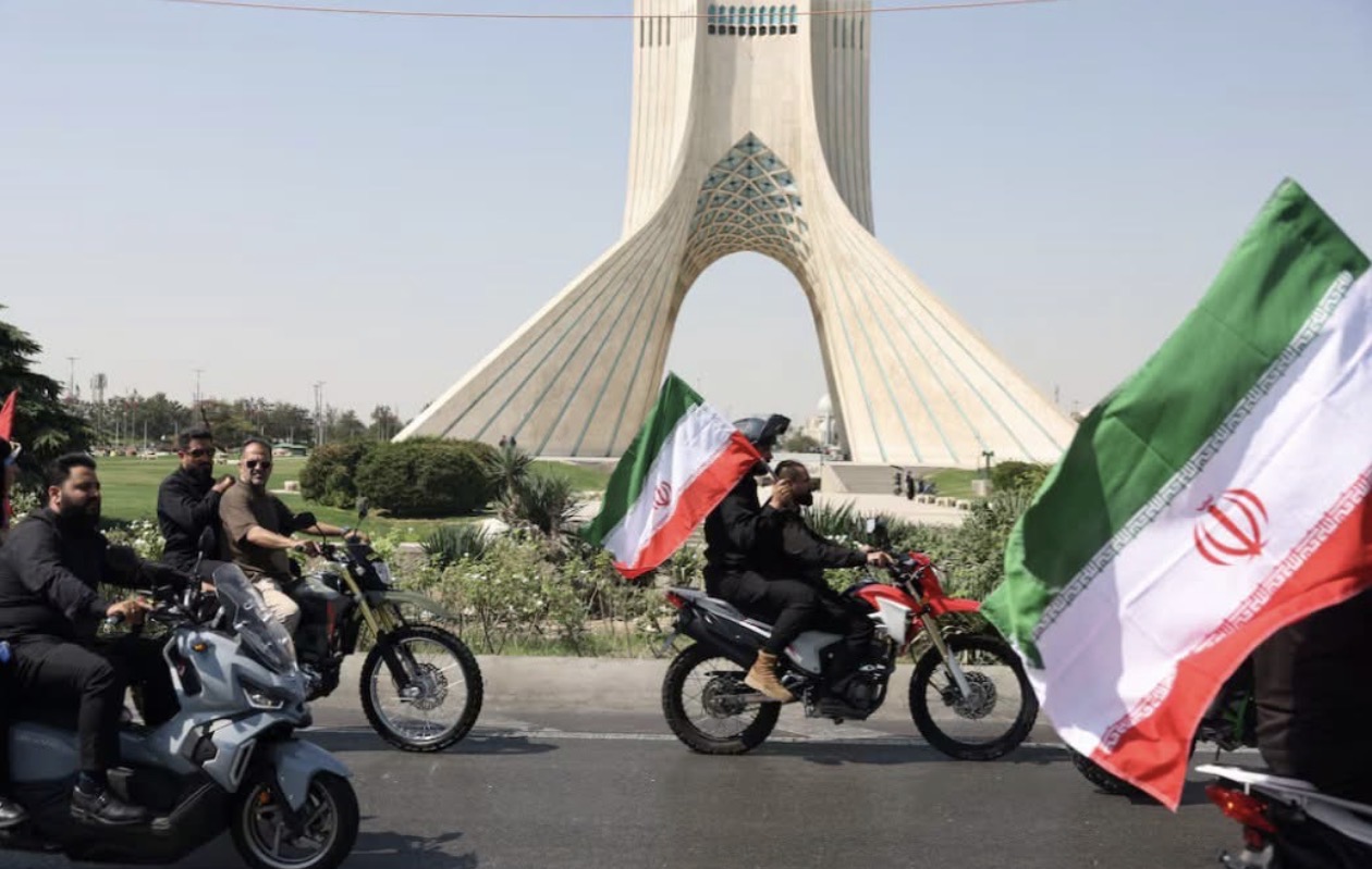 Trump hedh poshtë propozimin iranian për të hapur Hormuzin dhe për t’i dhënë fund luftimeve: Po humbasin shumë keq