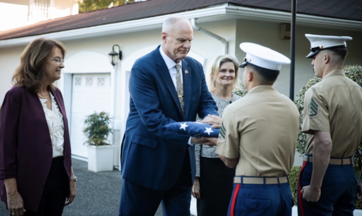 Ambasada e SHBA: Ambasadori Wendt merr detyrën në Shqipëri. Një kapitull i ri në marrëdhëniet mes dy vendeve