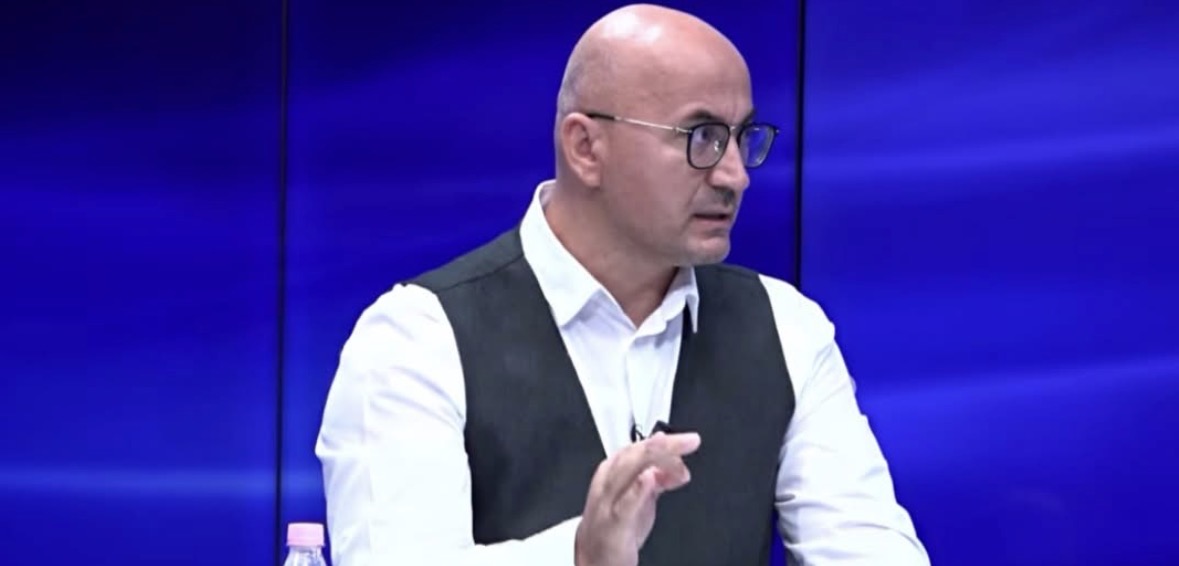 Analisti ngre alarmin: Grupet kriminale të këtyre tre zonave kanë kanë infiltruar njerëzit e tyre në protestë