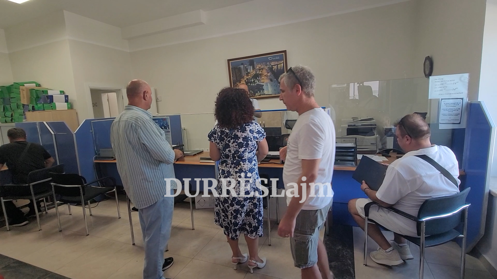 Grupimi Qytetar kundër projektit TID Durrës dorëzojnë dokumentin 15 faqe në bashki: Të fillojnë procedurat për shfuqizimin e TID (VIDEO)