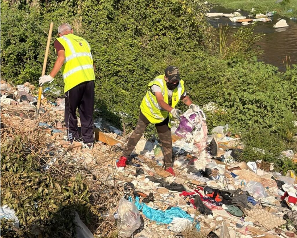 Pastrohet një tjetër pikë problematike në Lumin e Tiranës