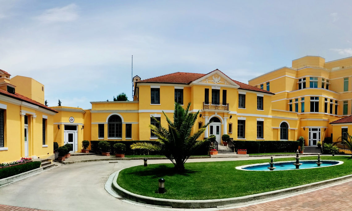 Riatdhesimi i 5 shqiptarëve nga Siria, reagon ambasada e SHBA-së: Një fitore për këto familje dhe për sigurinë globale