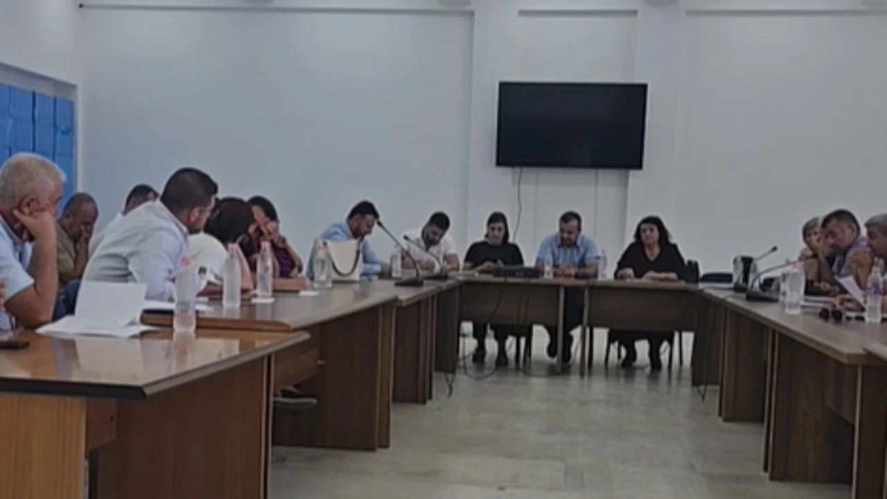 Harta e re Territoriale, Bashkia e Krujës kundërshton kalimin e Rinasit dhe aeroportit “Nënë Tereza” nën administrimin e Tiranës