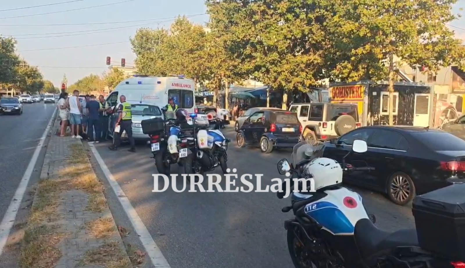 Aksident i rëndë në Durrës, automjeti përplas një grua