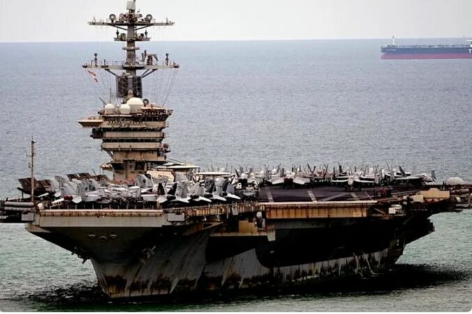 Luftanija USS Abraham Lincoln mbërrin në Tajlandë pas 250 ditësh në det