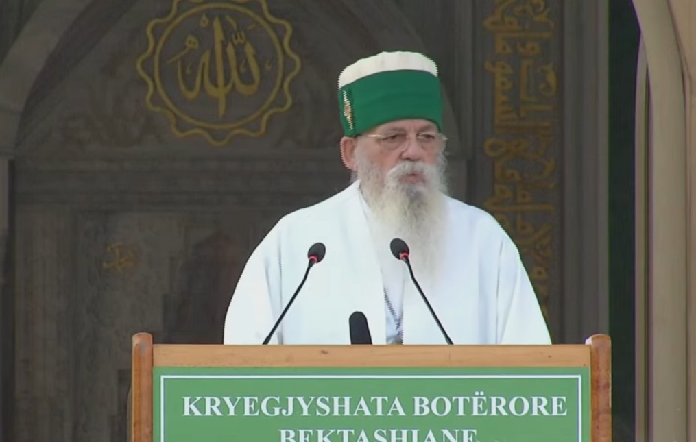 Përkujtohet 35-vjetori i rihapjes së Kryegjyshatës Bektashiane, Baba Mondi: Dëshmi e gjallë e ringritjes, përkushtimit dhe besimit