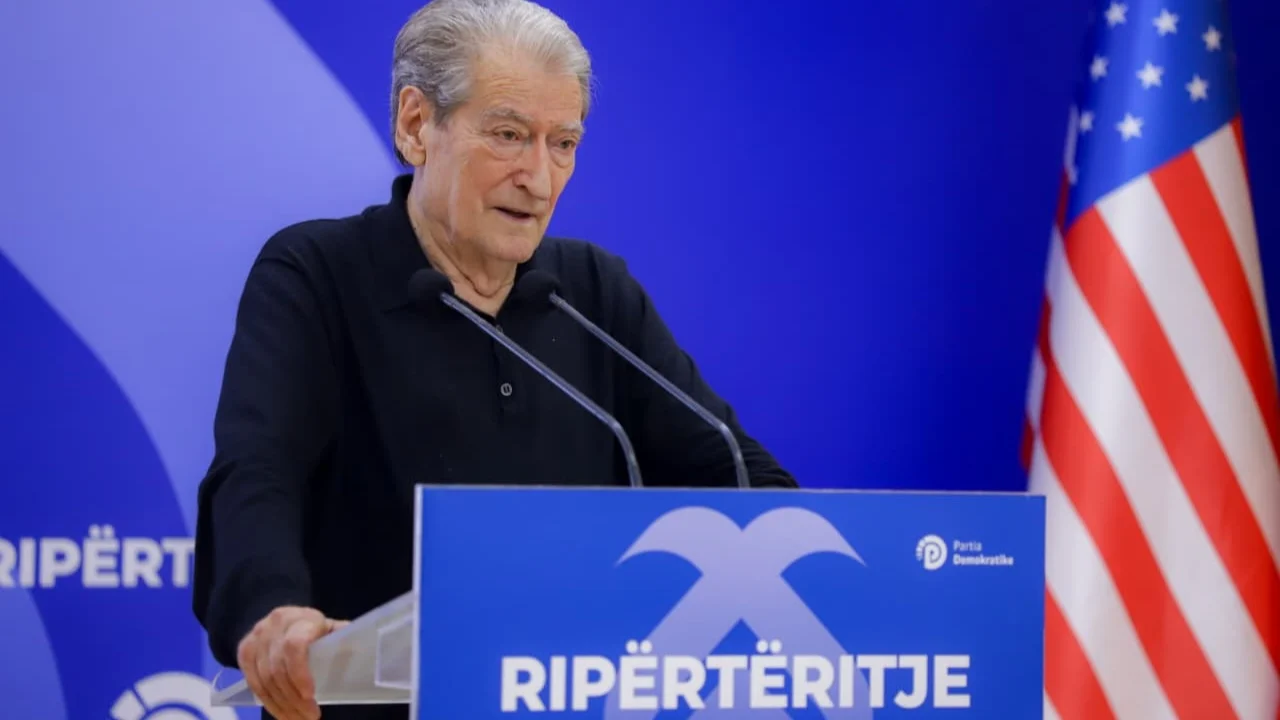 Deklaratat e Ramës në Itali, reagon Berisha: Fajin nuk e ka Europa, por padrinot e tij që nuk ngopen duke vjedhur